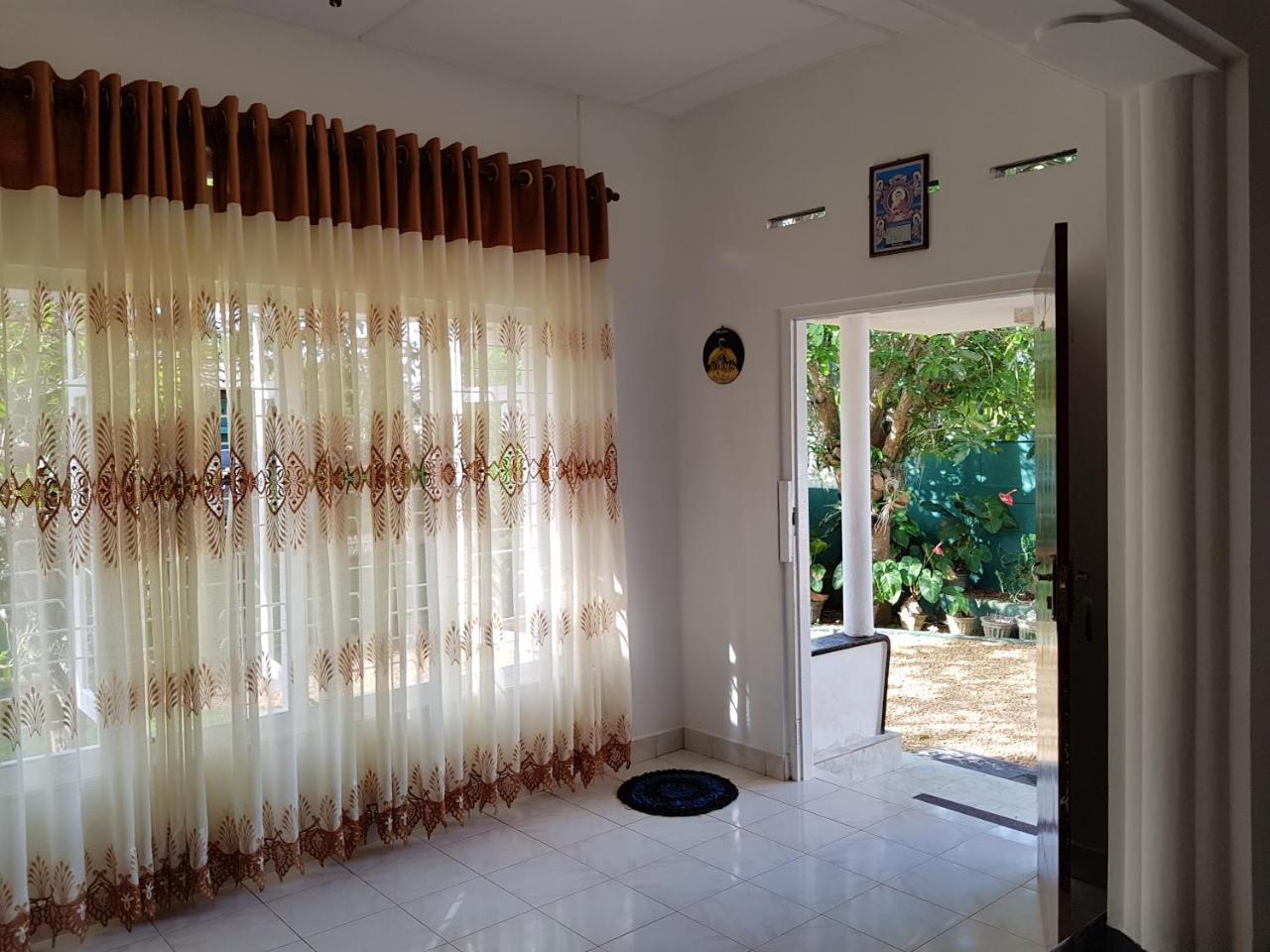 Lotus Villa Bentota Exterior foto